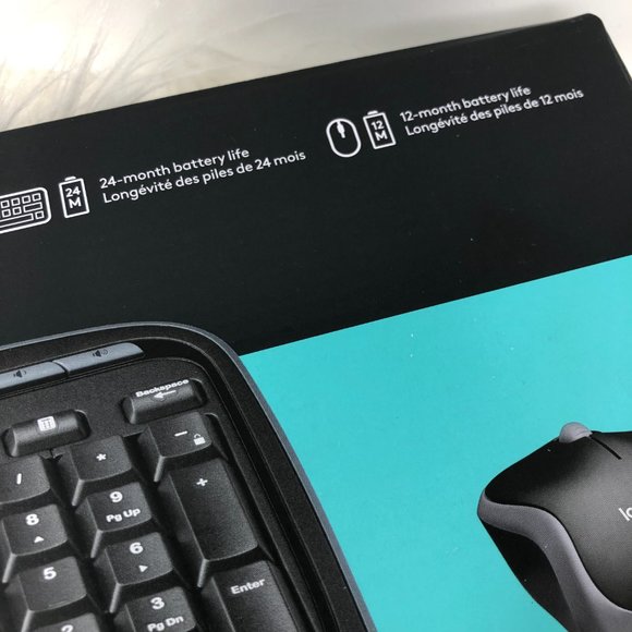 Logitech Wireless Desktop Keyboard and Mouse Combo 2.4 GHz MK320 - Picture 2 of 5